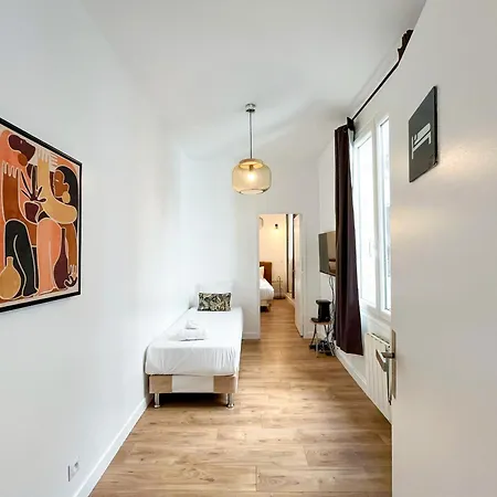 146 - Urban Cosy Flat In *